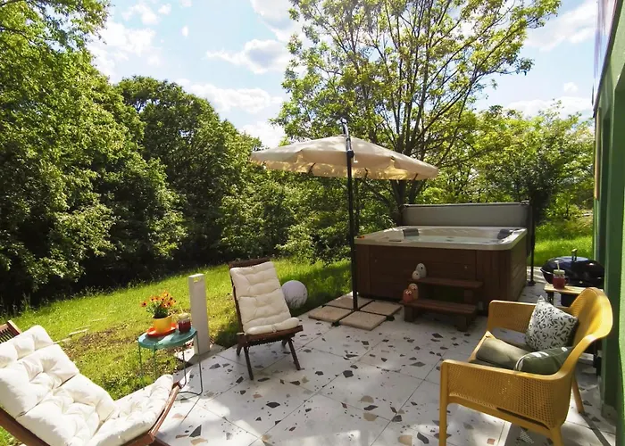 Hegyi Cserfes Wellness Casa de Férias *